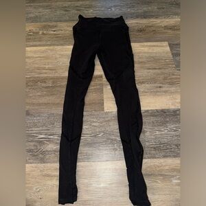 All yoga mesh leggings